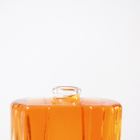 Bouteilles en verre cristal vides de 500 ml, courtes et épaisses, à col court, au design unique et personnalisé, pour whisky et vodka, vente en gros