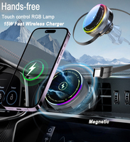 Support de téléphone magnétique sans fil à commande tactile RGB pour grille d'aération de voiture avec câble rétractable pour iPhone 17 Pro Max