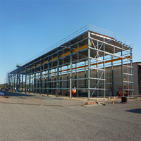 Bâtiment en structure acier moderne sur mesure pour entrepôt et atelier, hall industriel à ossature métallique robuste