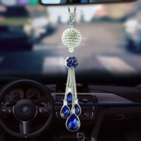 Nouveaux cadeaux de décoration intérieure pour femmes, gadgets automobiles, pendentif de rétroviseur en strass et cristal, accessoires de voiture suspendus