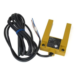 โฟโตอิเล็กทริคเซนเซอร์ E3S-LS20XE4 E3S-LS20XB4 10-30VDC สายเคเบิลยาว 2 ม. สำหรับอุปกรณ์การผลิต - Product Image 2