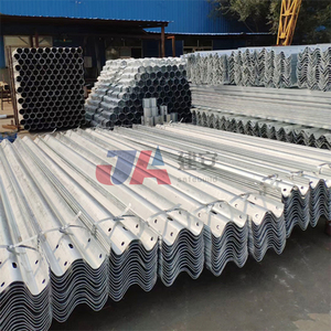Barandilla de Seguridad Galvanizada Tipo W, Barrera de Protección Contra Impactos en Venta, al Mejor Precio, Barrera de Seguridad para Carreteras - Product Image 3
