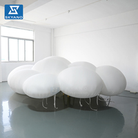 Modèle de nuage gonflable personnalisé pour exposition en plein air, parc, événement commercial, publicité, installation