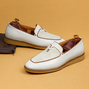 Zapatos de hombre de cuero blanco de alta calidad cosidos a mano para uso formal y casual, estilo 2026 - zapato de una pieza - Product Image 2
