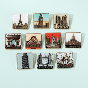 Broches en métal de bâtiments célèbres du monde entier, Big Ben Londres, Tour Eiffel <span class=keywords><strong>Paris</strong></span>, émail doux doré, badges de revers, broches de chapeau - Product Image 5