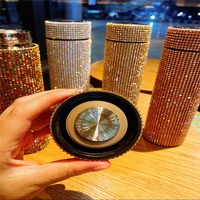Nouveau gobelet scintillant isolé sous vide en acier inoxydable bouteille en strass diamant bouteille d'eau en diamant bling de fête