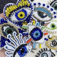 Écussons de Vêtements en Feutre Fait Main et Robustes, Broches DIY Décoratives 3D à Perles, Strass, Pompons et Motifs Yeux pour Vêtements