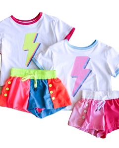 Ensemble de vêtements pour filles, t-shirt et short de sport à motif d'éclair, décontracté, été, 2 pièces, nouveaux designs, vêtements tendance pour sœurs - Product Image 3