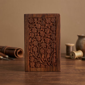 Urna Funeraria para Mascotas de Madera de Palisandro Árbol de la Vida, Hecha de Madera de Sheesham India, con Capacidad para hasta 200 Libras - Product Image 4