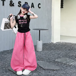 Ensemble 2 pièces cool pour adolescentes : T-shirt gris et noir à imprimé lettres + pantalon baggy noir et rose – Collection été 2026 - Product Image 5