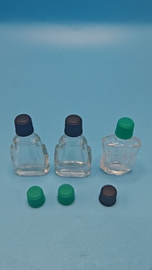 PP <b>Plastic</b> Pump Sprayer <b>Cap</b> with Screw-On Closure for Medicated Oil Bottles (Beverages) - Product Image 2