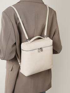 Sac à dos en cuir de vachette de luxe, tendance mode 2026, qualité supérieure, sac pour femme en cuir véritable, prix d'usine, sac à dos personnalisé en gros - Product Image 2