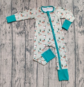 Précommande OEM personnalisé enfant en bas âge pyjamas bébés garçons automne gris Camouflage vacances bambou Zippy Footie barboteuse bébé dormeurs barboteuses - Product Image 4