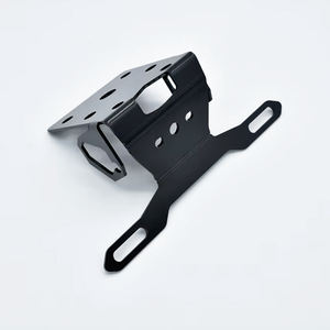 Soporte para matrícula de motocicleta con luz de matrícula para <span class=keywords><strong>Suzuki</strong></span> Gixxer - Product Image 3