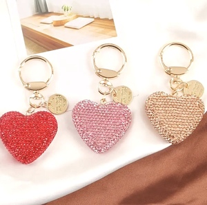 Accesorios <span class=keywords><strong>de</strong></span> llavero <span class=keywords><strong>de</strong></span> mujer con diamantes <span class=keywords><strong>de</strong></span> imitación Venta caliente llaveros para coches Venta al por mayor llavero Bling - Product Image 2