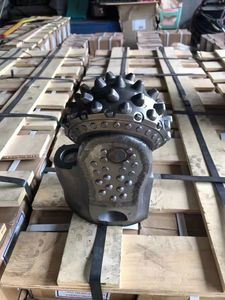 Outil d'ouverture de puits de forage de 14'', 16'', 20'', 24'', cônes à rouleaux HDD, alésoir rotatif pour roche - Product Image 6