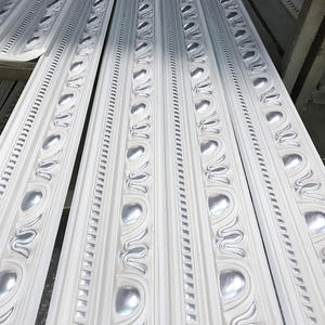 Vente en gros Moulure de <span class=keywords><strong>corniche</strong></span> de <span class=keywords><strong>plafond</strong></span> en polyuréthane à bas quantité minimale de commande Revêtement de <span class=keywords><strong>plafond</strong></span> décoratif en PU pour la maison - Product Image 5