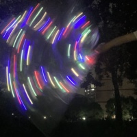 Drapeaux LED croisés Danseur chrétien Culte Drapeaux aile d'ange Bannière Église Drapeaux de louange métalliques avec lumières LED