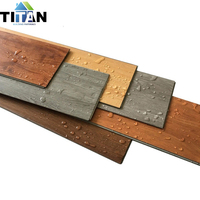 Plancher en vinyle de luxe à clipser SPC, planches de vinyle SPC à clipser, revêtement de sol SPC 5 mm imperméable à Guangzhou