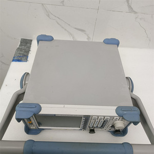 Analizador de Redes Rohde And Schwarz ZVL3, Medición de Pruebas de RF de 9 MHz a 3 GHz - Product Image 4