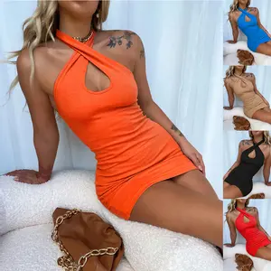 Elegante e aconchegante garota travessa vestido sexy para todos os ...