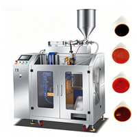 Machine de remplissage et de scellage de sachets à bec verseur vertical de qualité alimentaire pour l'emballage de liquides et de pâtes