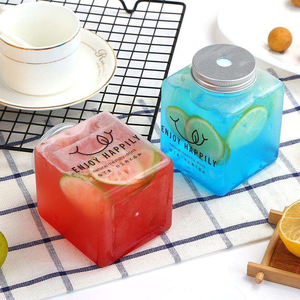 Vente en gros de bouteilles en plastique transparentes de qualité alimentaire de 500 ml, bouteilles carrées en PET pour boissons, jus, eau, avec bouchon - Product Image 1