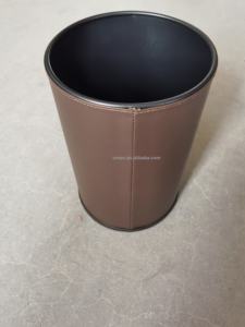 Cestino per Rifiuti in Pelle per Camere d'Albergo, Pattumiera di Alta Qualità - Product Image 4