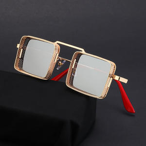Lunettes de soleil steampunk métalliques ajourées, monture carrée, protection UV400, unisexe, tendance, pour hommes et femmes, vente en gros transfrontalière - Product Image 3