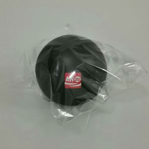 Moules à glaçons sphériques en silicone écologiques réutilisables de 2,5 pouces avec logo personnalisé pour whisky et cocktails - Product Image 6