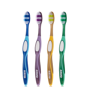 Nhà sản xuất bàn chải đánh răng nhựa có móc treo, nhãn hiệu riêng tùy chỉnh, giá rẻ, 12 gói, lông bàn chải mềm trung bình/cứng/ siêu mềm - Product Image 2