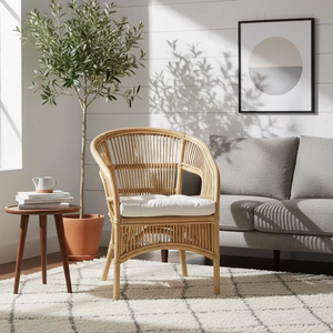 Silla Moderna de Ratán Fabiano Indonesia, Muebles de Exterior Cómodos y Elegantes, Hechos a Mano, Duraderos, de Alta Calidad, Diseño para Villas y Hoteles - Product Image 1