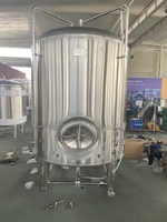 Cuve de fermentation 500L en acier inoxydable 304 avec système de contrôle PID et enveloppe de refroidissement alvéolée pour équipement de brassage de bière en promotion