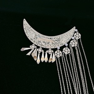 กิ๊บติดผมทรงพระจันทร์เสี้ยวสไตล์จีนแบบใหม่สำหรับ<span class=keywords><strong>ผู้หญิง</strong></span> กิ๊บติดผมพู่ห้อยโลหะผสมสไตล์ชาติพันธุ์ กิ๊บติดผมวินเทจแบบ<span class=keywords><strong>สั่น</strong></span>ได้ กิ๊บติดผมทรงปากเป็ด - Product Image 5