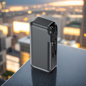 Batería Externa 2 en 1 de 10000 mAh con Enchufe Estadounidense y Cables Integrados, Cargador Portátil de Carga Rápida de 22.5 W para Teléfono Inteligente - Regalo de Viaje - Product Image 5