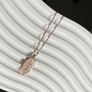 Personalizado delicado moda islámica en árabe inscripción Pvd acero inoxidable 18K deslustre libre Lipat Barbero joyería collar Corán 2024 - Product Image 4
