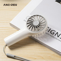 Venta caliente nuevo Mini ventilador de mano portátil recargable verano refrigeración eléctrica Tres velocidades de viento batería para uso doméstico en el coche