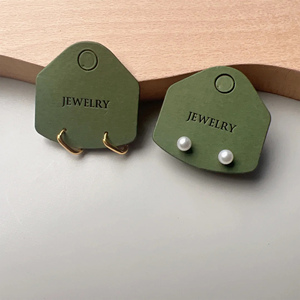 Carte de présentation de bijoux en papier personnalisée avec logo imprimé pour boucles d'oreilles et colliers, avec découpe sur mesure - Product Image 4