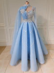 Vestidos de Noche Azules Elegantes de Talla Grande Personalizados, Vestidos de Gala con Cristales y Perlas de Dubái para Bodas - Product Image 4