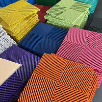Dalles de sol de garage de haute qualité au design moderne, tapis de sol en PP pour salle de lavage de voitures extérieure, solution de modélisation 3D disponible