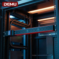 PDU de Gabinete Personalizado 1U con Carcasa de Aluminio Roja, 12 Tomas de Corriente Estadounidenses, Interruptor de 3 Polos, Regleta de Alimentación para Rack de 380V 63A 41kW