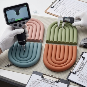 Maßgefertigte Bunte Silikon-Untersetzer Hitzebeständige Rutschfeste Topfunterlagen für Küche und Haushalt - Product Image 5