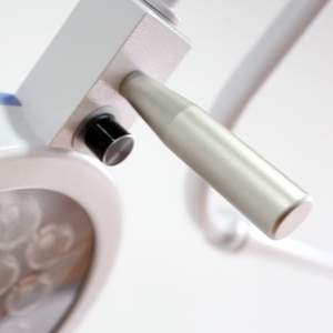 Faro único móvil de alta calidad para clínicas de hospitales veterinarios, luz quirúrgica móvil, instrumento quirúrgico veterinario alto - Product Image 6