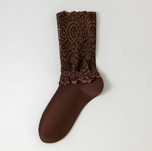 Chaussettes mi-mollet tendance avec bordure en dentelle, style japonais, chaussettes plissées - Product Image 4