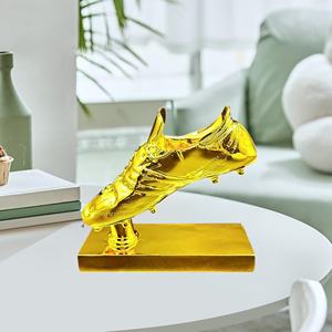 Trophées de football personnalisés de haute qualité en gros, trophées de match de football en résine de luxe, trophée de chaussure dorée - Product Image 3