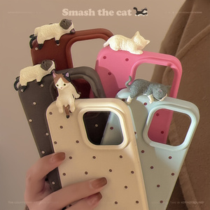 เคสโทรศัพท์ TPU สำหรับ iPhone 16 <span class=keywords><strong>14</strong></span> <span class=keywords><strong>ProMax</strong></span> 12 <span class=keywords><strong>สี</strong></span>พื้นเรียบง่ายน่ารัก ลายแมวนอน 3 มิติ เคสโทรศัพท์เหมาะสำหรับ iPhone 16 ลายจุดเรียบง่าย - Product Image 3