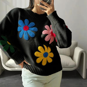 Nouveau pull coloré à petites fleurs de style européen et américain pour femmes, pull en tricot à broderies lourdes pour femmes - Product Image 2