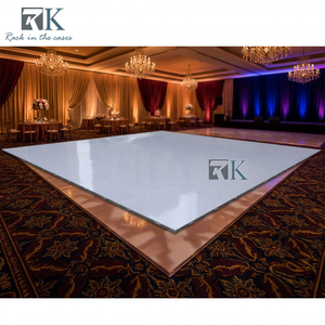 Plateforme de scène de mariage carrée blanche élégante et brillante pour usage professionnel - Product Image 2