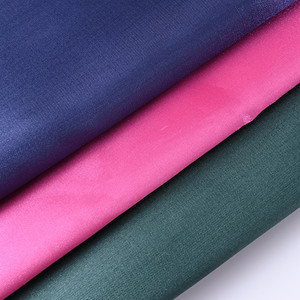 Traje teñido Poliéster <span class=keywords><strong>Azul</strong></span> real Slik <span class=keywords><strong>Tela</strong></span> <span class=keywords><strong>de</strong></span> satén brillante para vestido y Ropa <span class=keywords><strong>de</strong></span> baile - Product Image 6