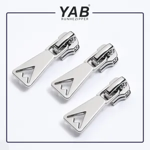 Benutzer definierte Zip Puller, Kleidungs stück Metall Reiß verschluss Puller Slider Marke Logo, Tasche Zipper Head Puller Zipper Custom Pull Logo Metall Reiß verschluss